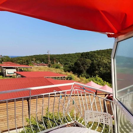 Guest House Fanny Sinemoretz Exterior photo