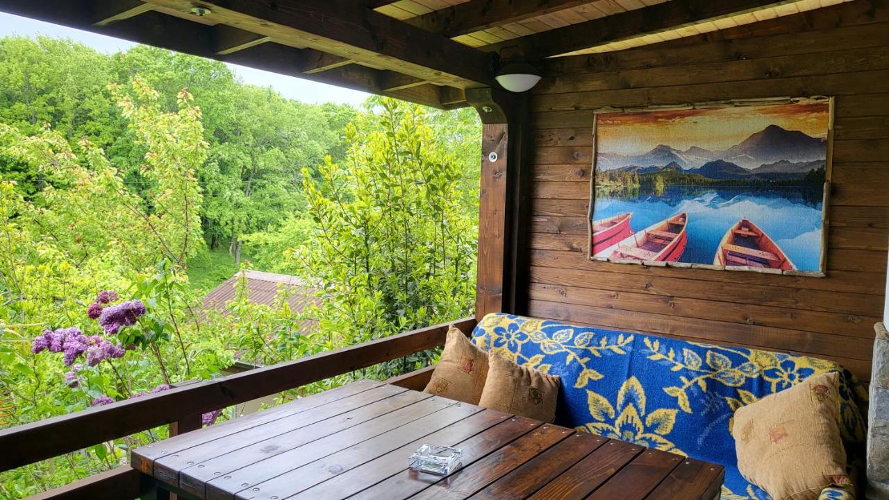 Guest House Fanny Sinemoretz Exterior photo